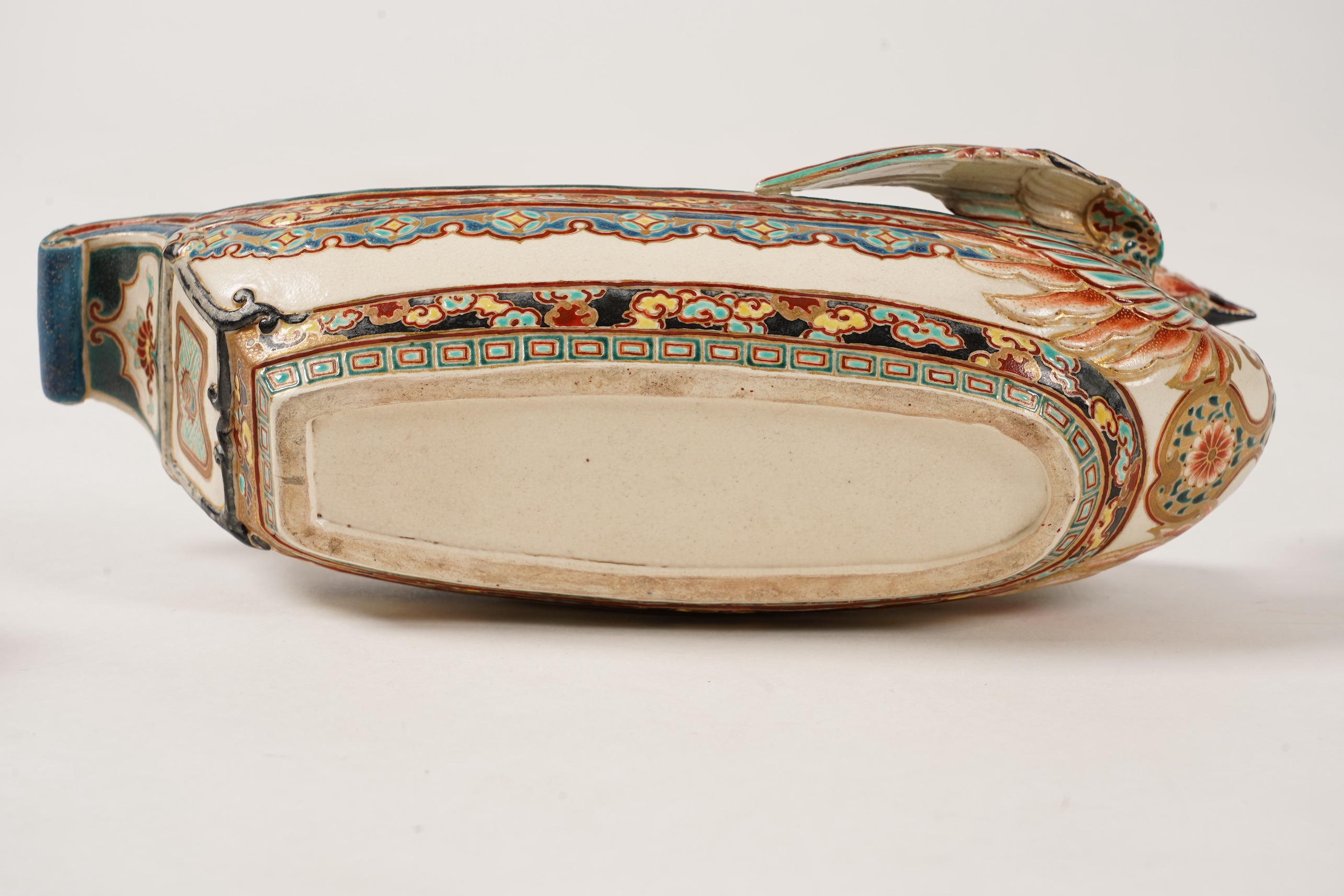 A fine Japanese Satsuma ‘takarabune’ koro and cover, late 19th century